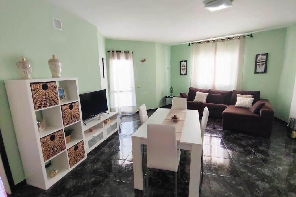 Cheyma Home 3º: Amplio Apartamento En Alcala Extérieur photo